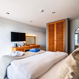 Double Room Garden View